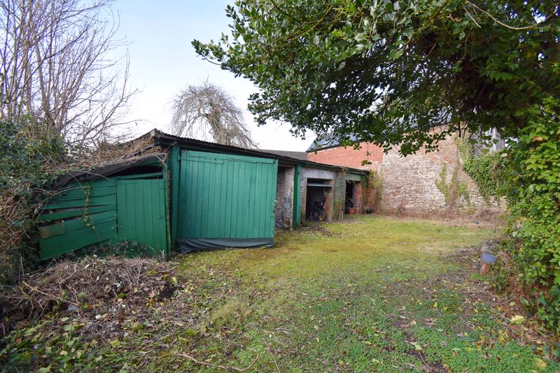 Outbuilding- click for photo gallery